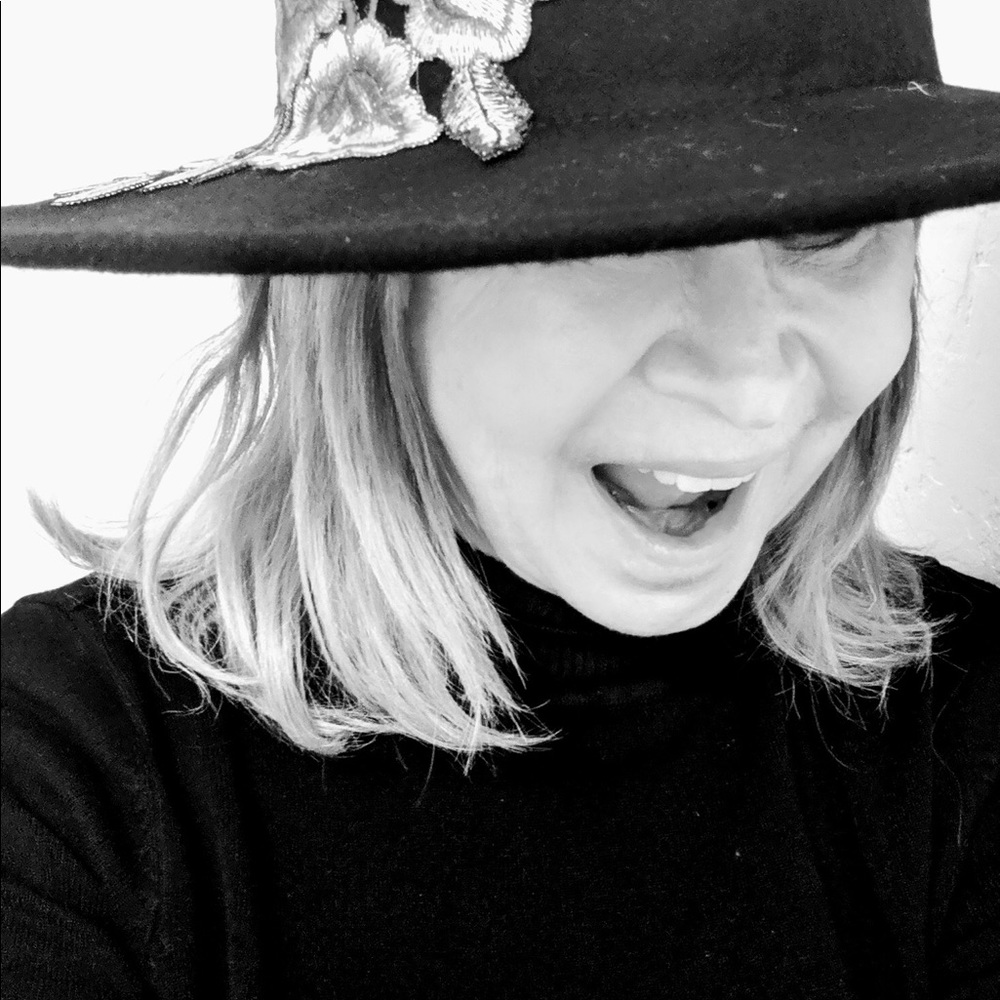 Meet your Posher, Kmonarch